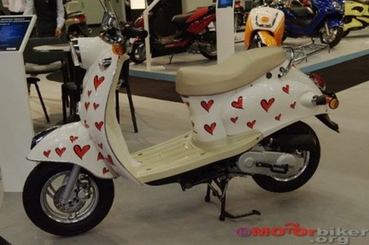 Intermot 2008: imitazioni/cloni cinesi