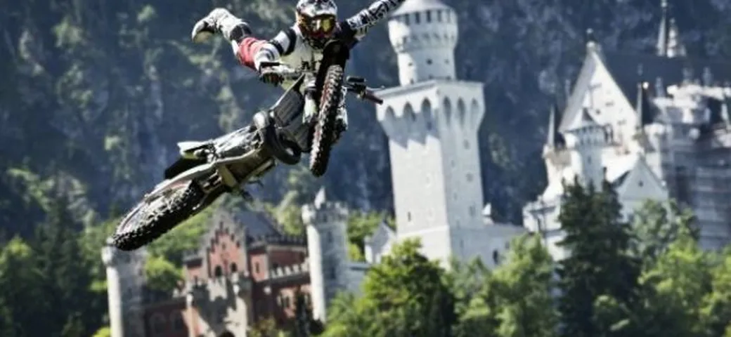 Il Red Bull X-Fighters 2012 arriva a Monaco di Baviera