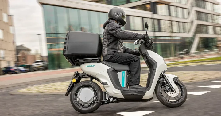 Yamaha Neo's Delivery: ecco lo scooter elettrico pensato per le consegne