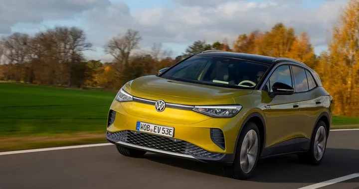 Volkswagen ID.4: allestimenti e prezzi del SUV elettrico