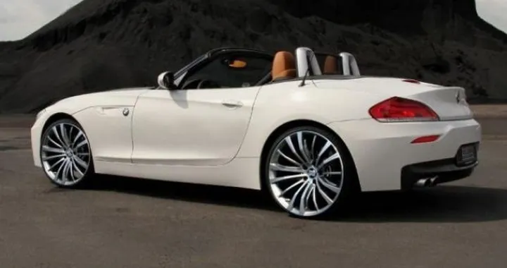 BMW Z4 sDrive35is by Kelleners Sport