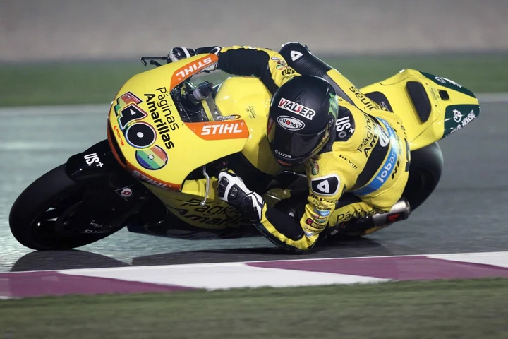Moto2, Test Losail Day1: Rins svela le carte, ma Lowes e Nakagami incalzano