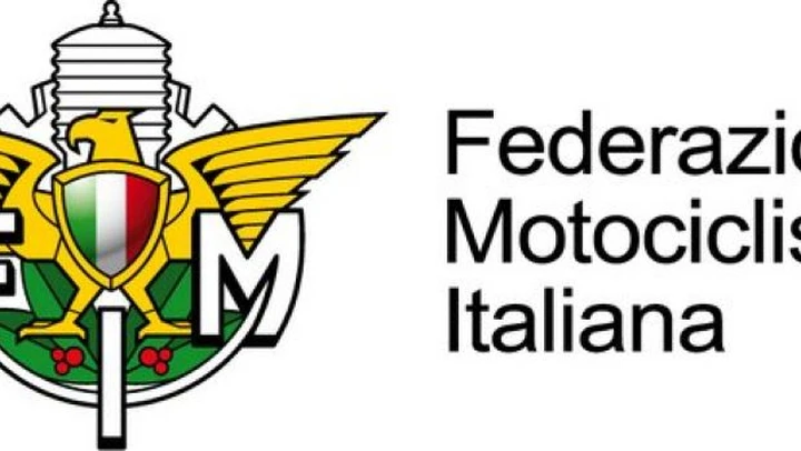 Almanacco del Motociclismo 2011: le due ruote in oltre 300 pagine di approfondimenti e statistiche