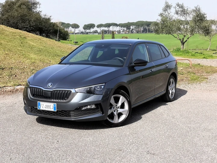 Skoda Scala 1.0 G-TEC: la prova su strada