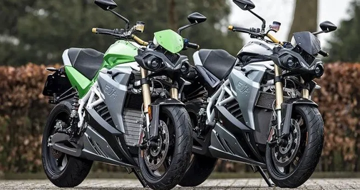 Bloomberg: l'industria della moto sta morendo