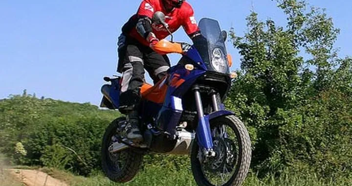 KTM Orange Day Tour LC8