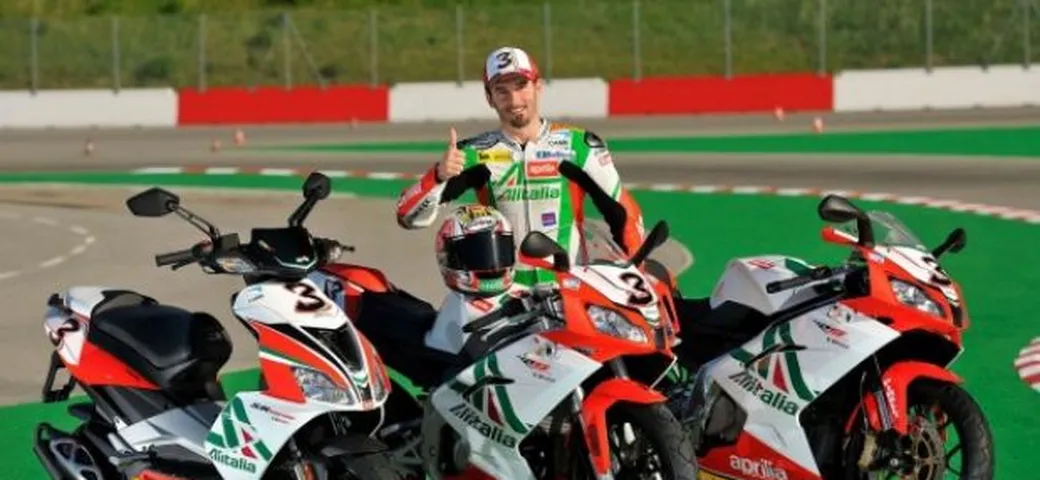 Gamma Replica SBK Aprilia Alitalia 2010