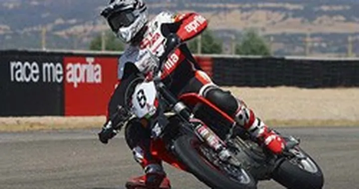 Supermoto: vittorie di Aprilia e KTM