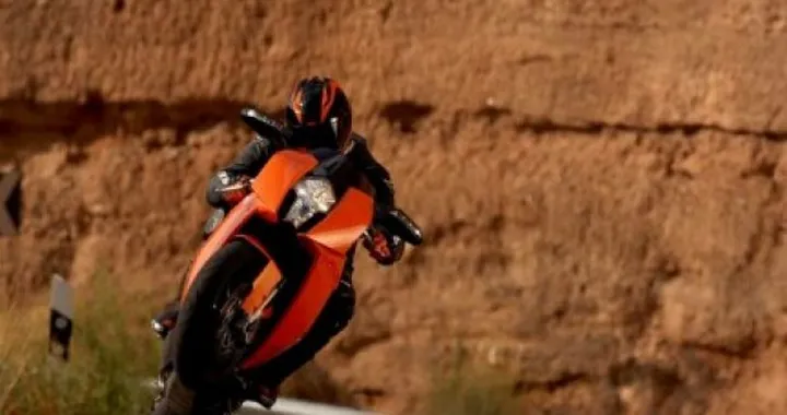 KTM e i suoi video "ignoranti"