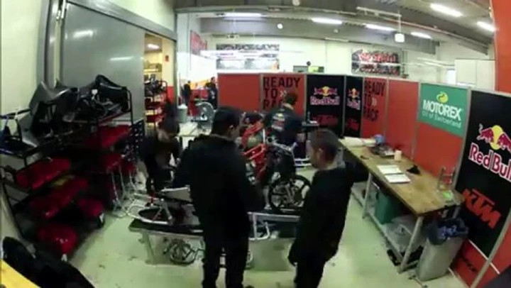 KTM RC250GP assemblata in 3 minuti /video