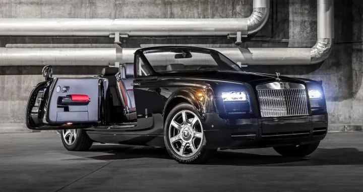 Rolls-Royce Phantom Drophead Coupé Nighthawk