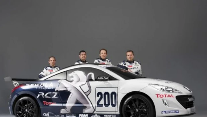 Peugeot RCZ: tutte le foto della versione per la 24 Ore del Nürburgring