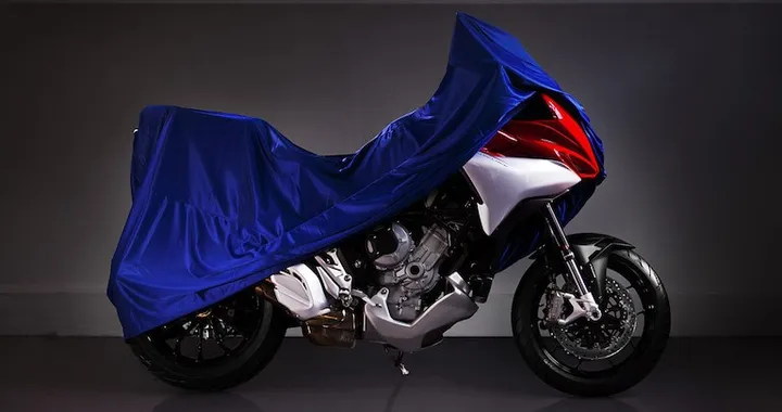 Proteggere la moto dall'inverno: i nostri consigli