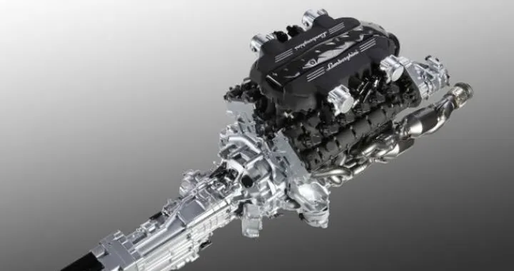 Lamborghini: il nuovo V12 da 700 Cv e la trasmissione ISR