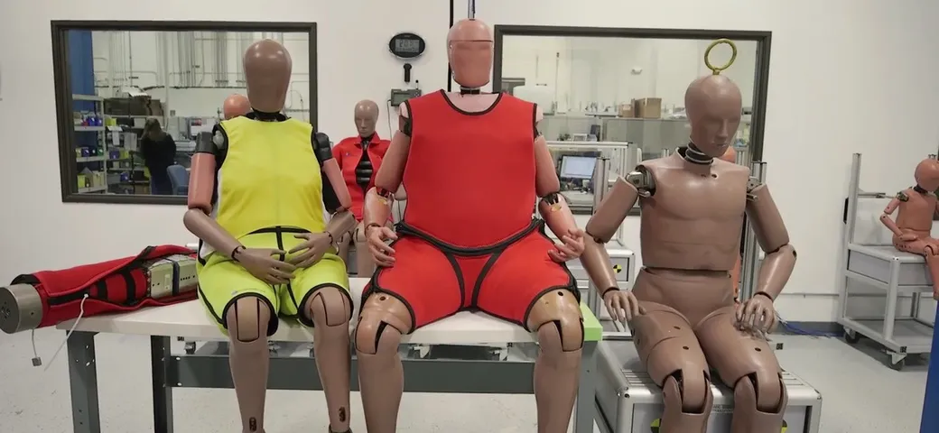 I nuovi crash test dummies? Anziani e obesi