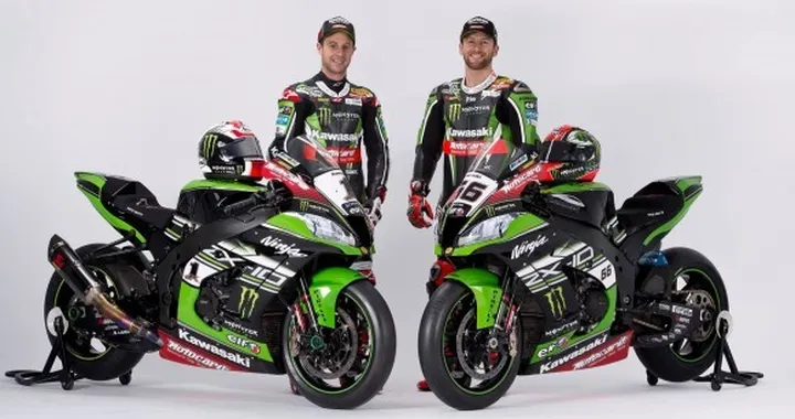 WSBK: il Kawasaki Racing Team presenta la ZX-10R 2016