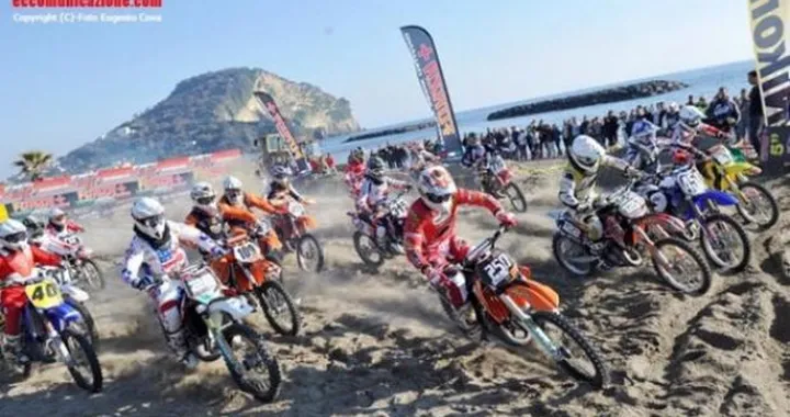 Campionati Internazionali d'Italia Supermarecross 2012: a Bacoli l'apertura della stagione Motocross 2012
