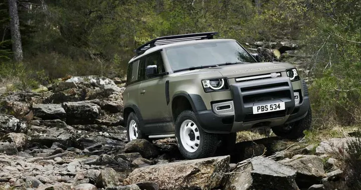 Nuova Land Rover Defender: svelata al Salone di Francoforte 2019 (VIDEO LIVE)