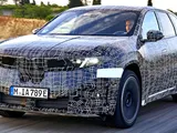 Prototipo di BMW iX3 Neue Klasse combina un disastro: brutto incidente