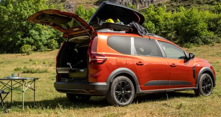Dacia Jogger Camperiz: il kit per la camperizzazione