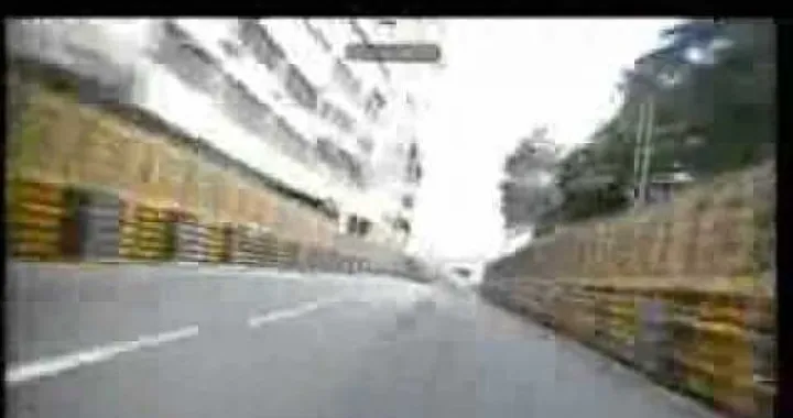 Video: Stuart Easton vince il Macau GP 2010