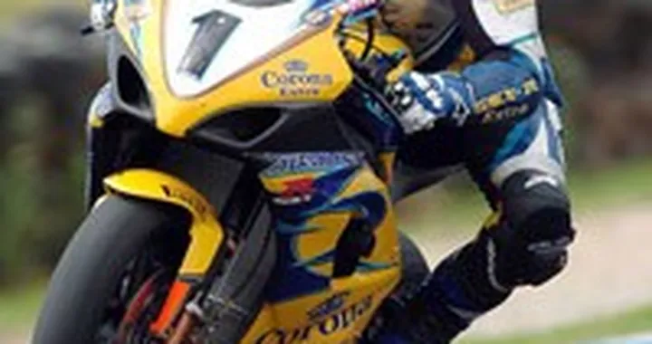 SBK: Troy Corser su tutti nei test di Philip Island