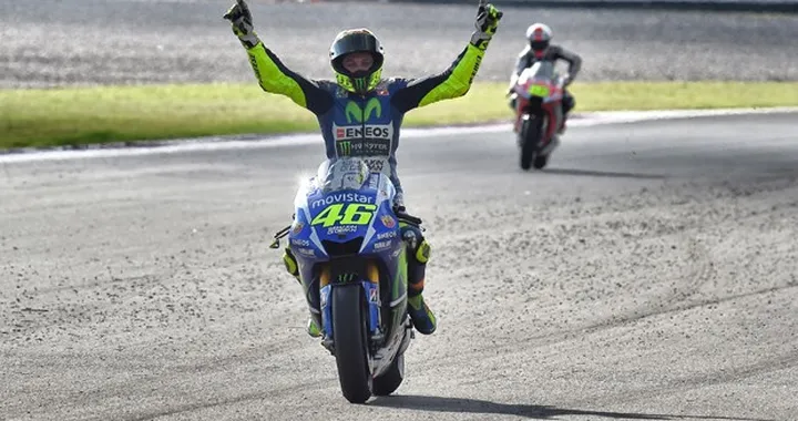 MotoGP Argentina: Rossi sugli altari, Marquez nella polvere