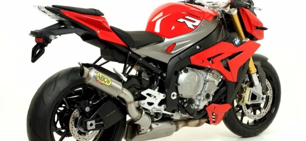 Arrow: sistemi di scarico per BMW S 1000 RR