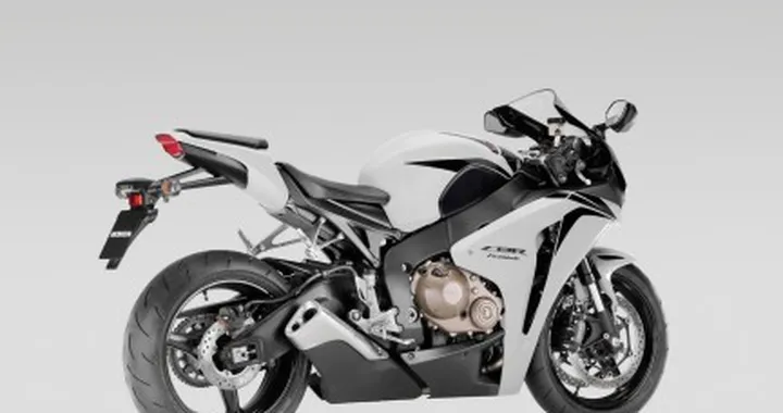 Listino Honda 2008 per moto e scooter