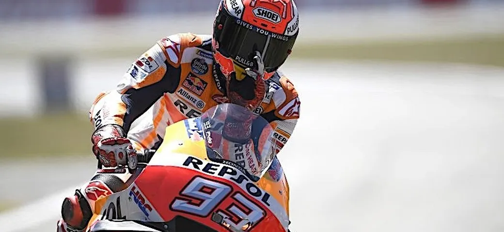 MotoGP, Assen 2018: la battaglia dei “giganti”. Marquez non perdona