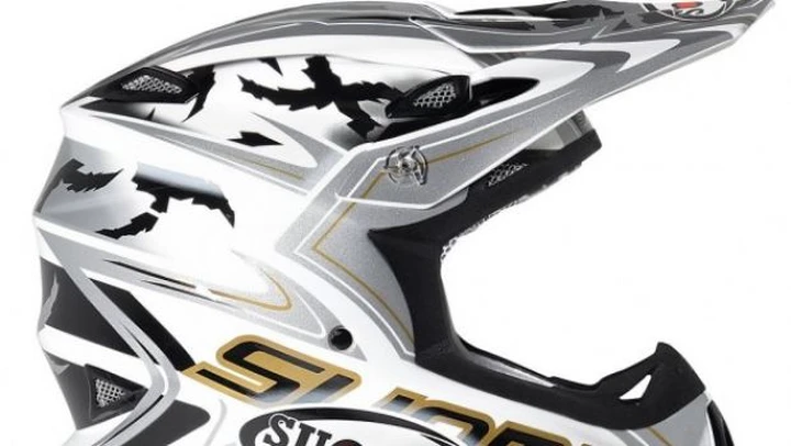 Mr Jump, casco offroad Suomy