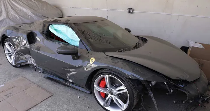 Gli avevano detto che la Ferrari era da buttare, ma non si arrende