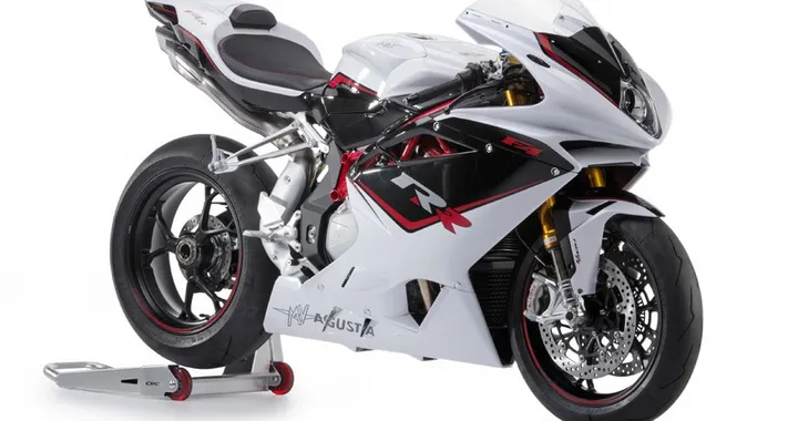 MV Agusta F4 ed F4 RR my 2015: beati i primi venti