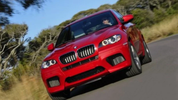 Bmw X6: con il pacchetto M-Performance, più cavalli per le xDrive35i e xDrive50i