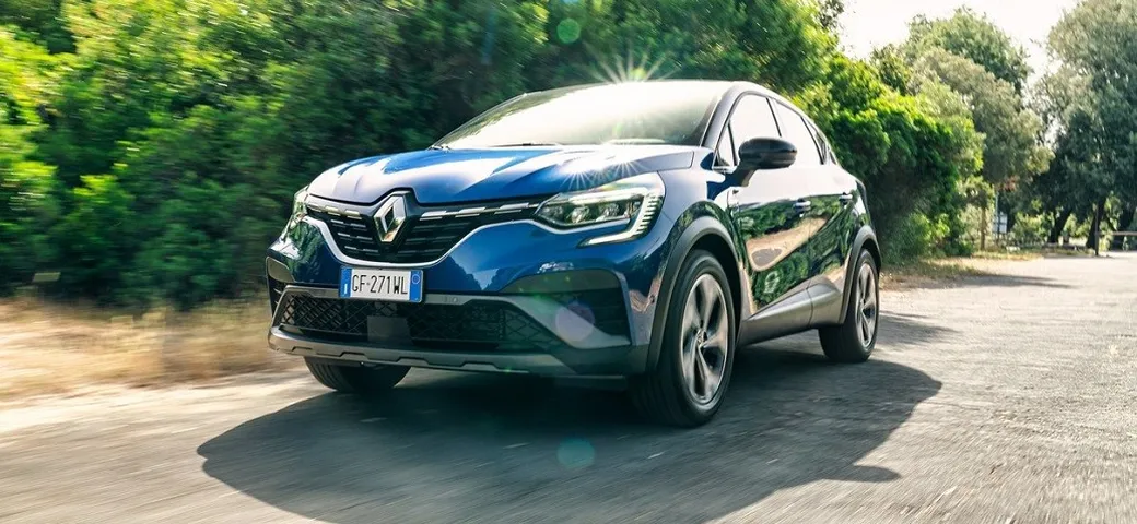 Renault Captur E-Tech 145: versatilità e tecnologia