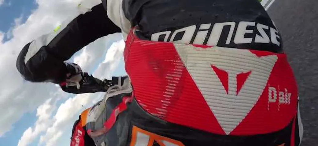 Luca Marini: allenamento a Misanino con il mini-motard! [Video]