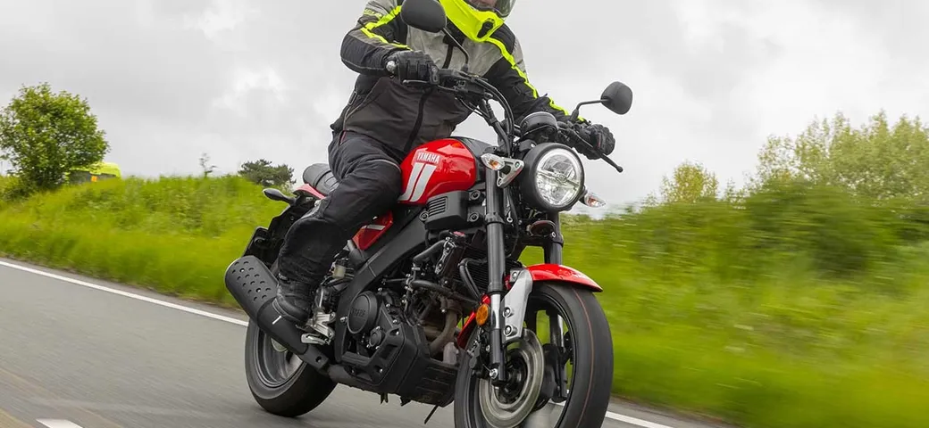 Yamaha XSR 125, la prova su strada della piccola Sport Heritage