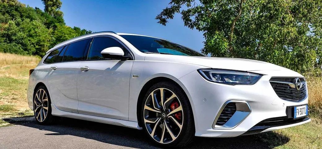 Opel Insignia GSI Sports Tourer: la video-prova