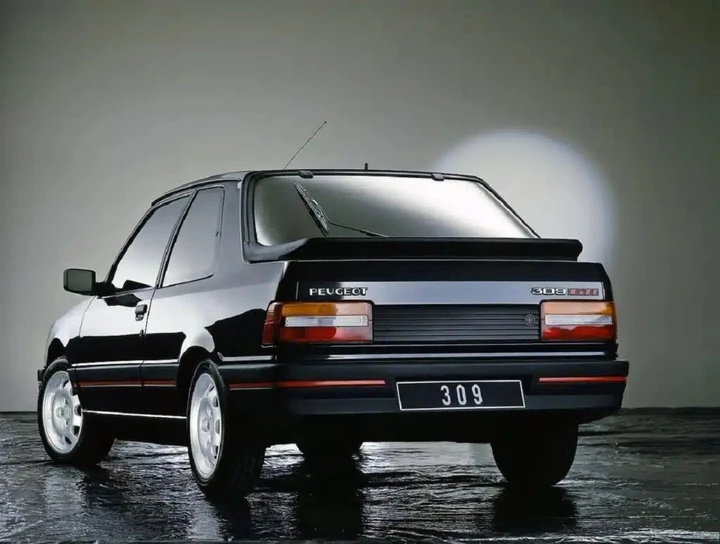 Peugeot 309, i quarant'anni di un'auto da 1,6 milioni di esemplari