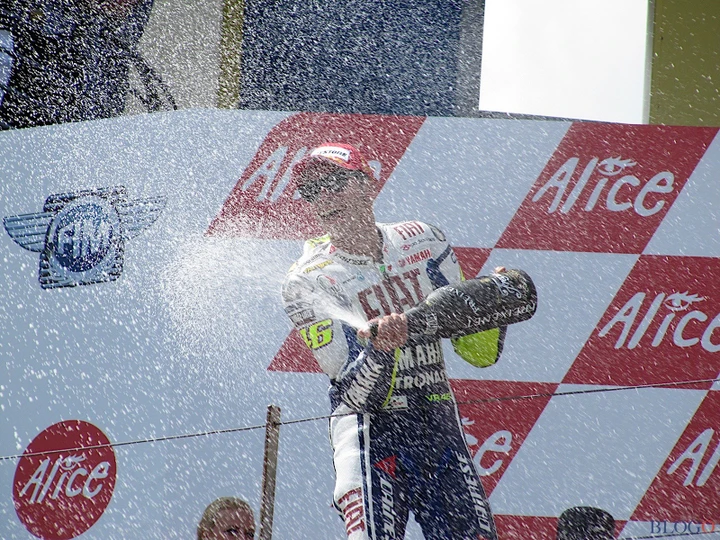 #happybday Valentino Rossi. 40 anni, tanti trionfi e la sfida continua