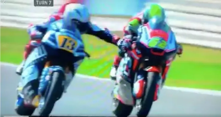 Video, Misano 2018: bandiera nera per Fenati | Moto 2