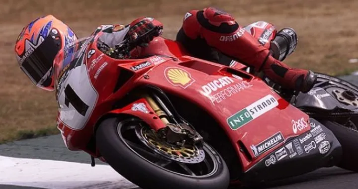 Bonhams mette all'asta due Ducati di Carl Fogarty