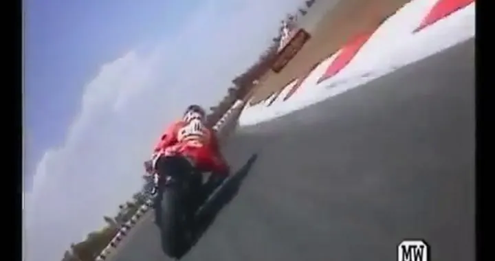 Prima vittoria Ducati Motogp GP Catalunya 2003