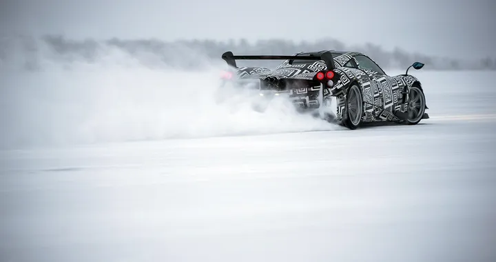Pagani Huayra BC: test sul ghiaccio [Video]