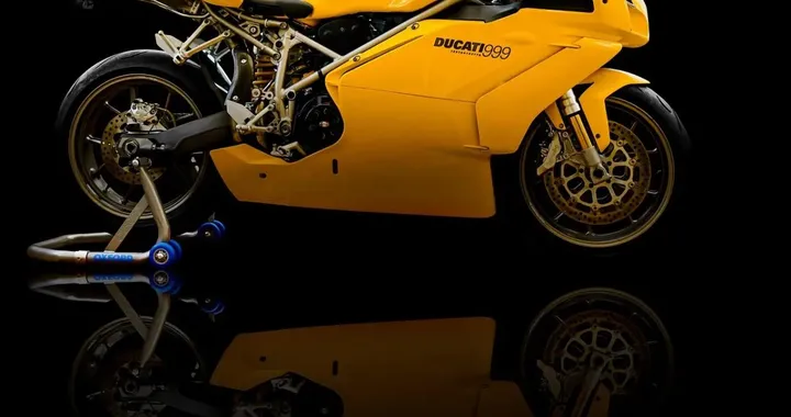 Ducati, wrap kit e stampa 3D: la nuova era del motociclista è già qui