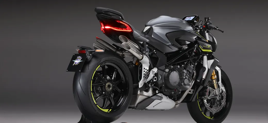 MV Agusta annuncia un accordo con Akrapovič
