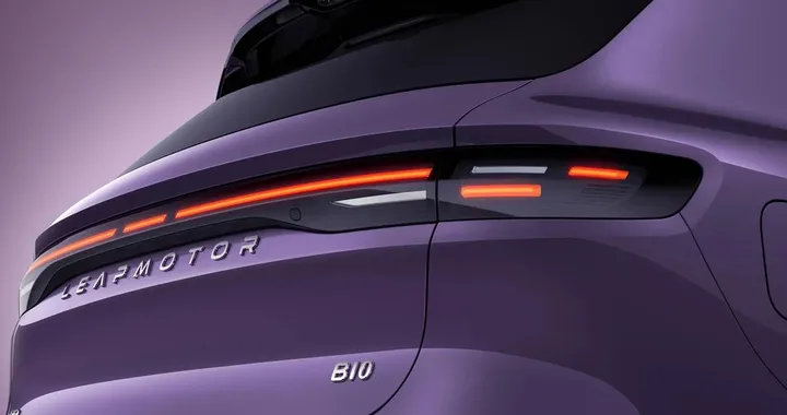 Leapmotor B10 trova casa in Spagna, l'elettrica di Stellantis viene prodotta in Europa
