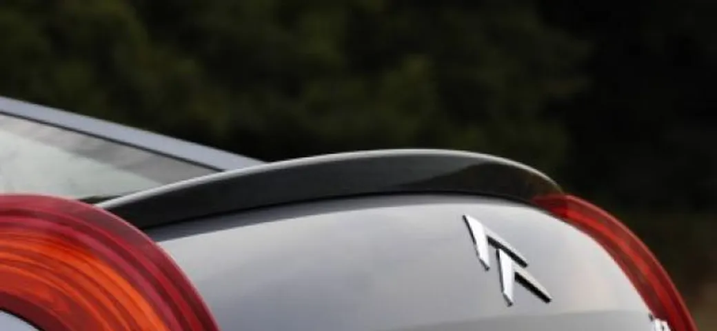 Citroen C6: in fase di sviluppo una versione da 100 grammi di CO2 al chilometro