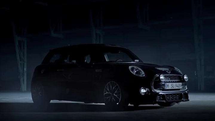 Mini Cooper S: come diventa con il kit John Cooper Works [Video]