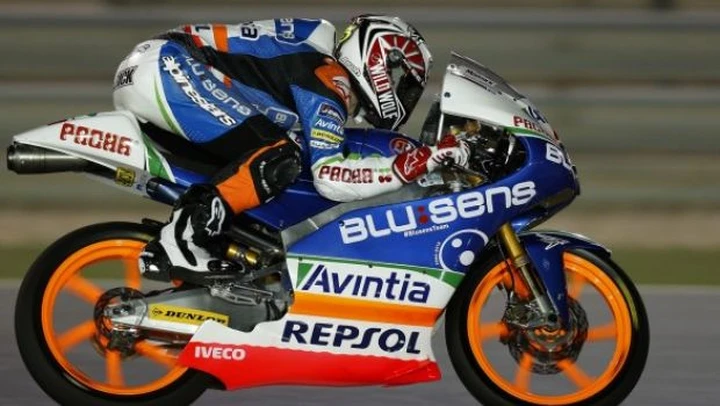 Moto3, Losail: nella neo-categoria vince Vinales, ma la star è Romano Fenati (2° al debutto).